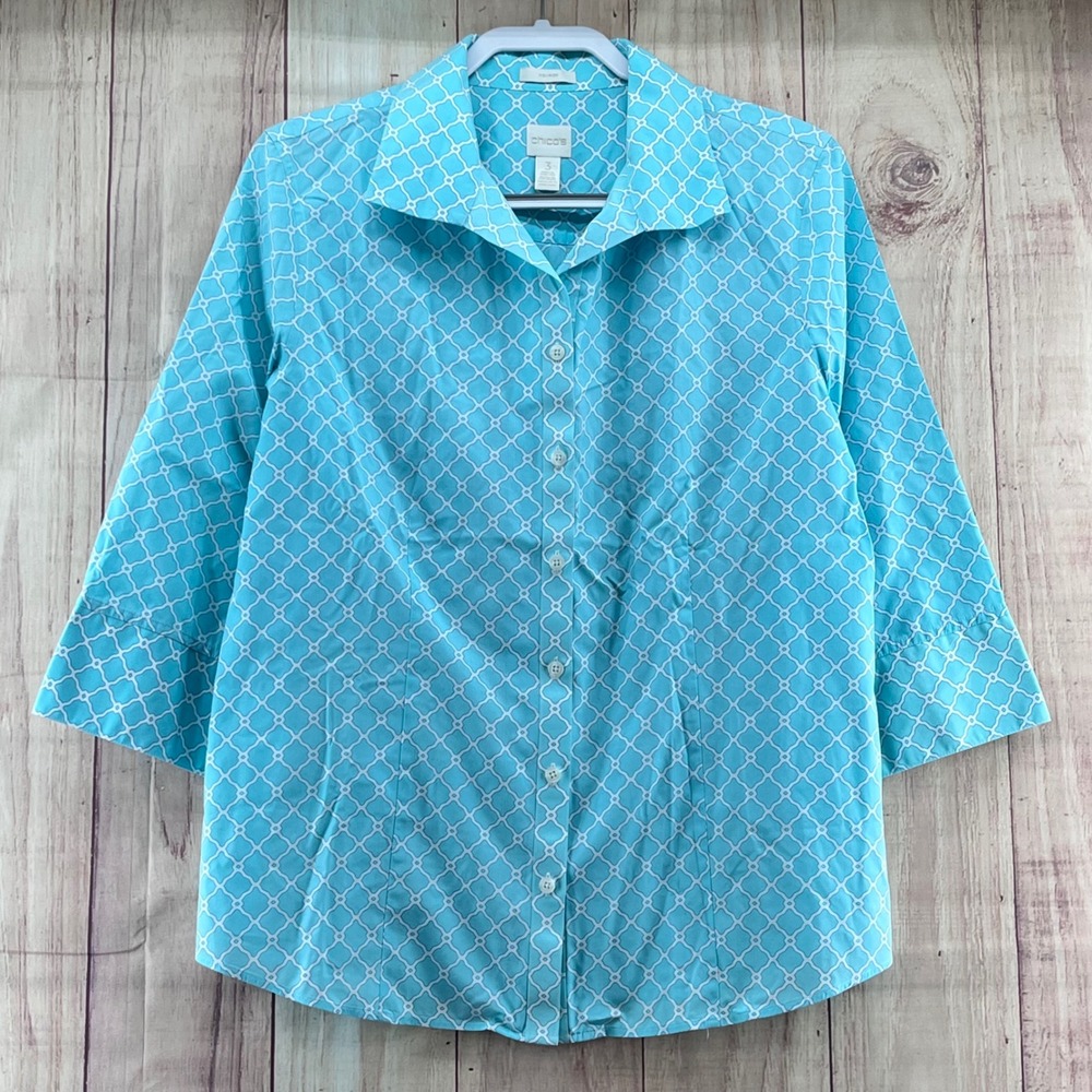 Chicos Turquoise White Geometric Print No Iron Button Front Shirt Top Size 3